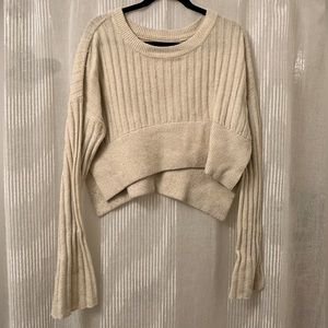 URBAN OUTFITTERS Cream Cropped Knit Sweater